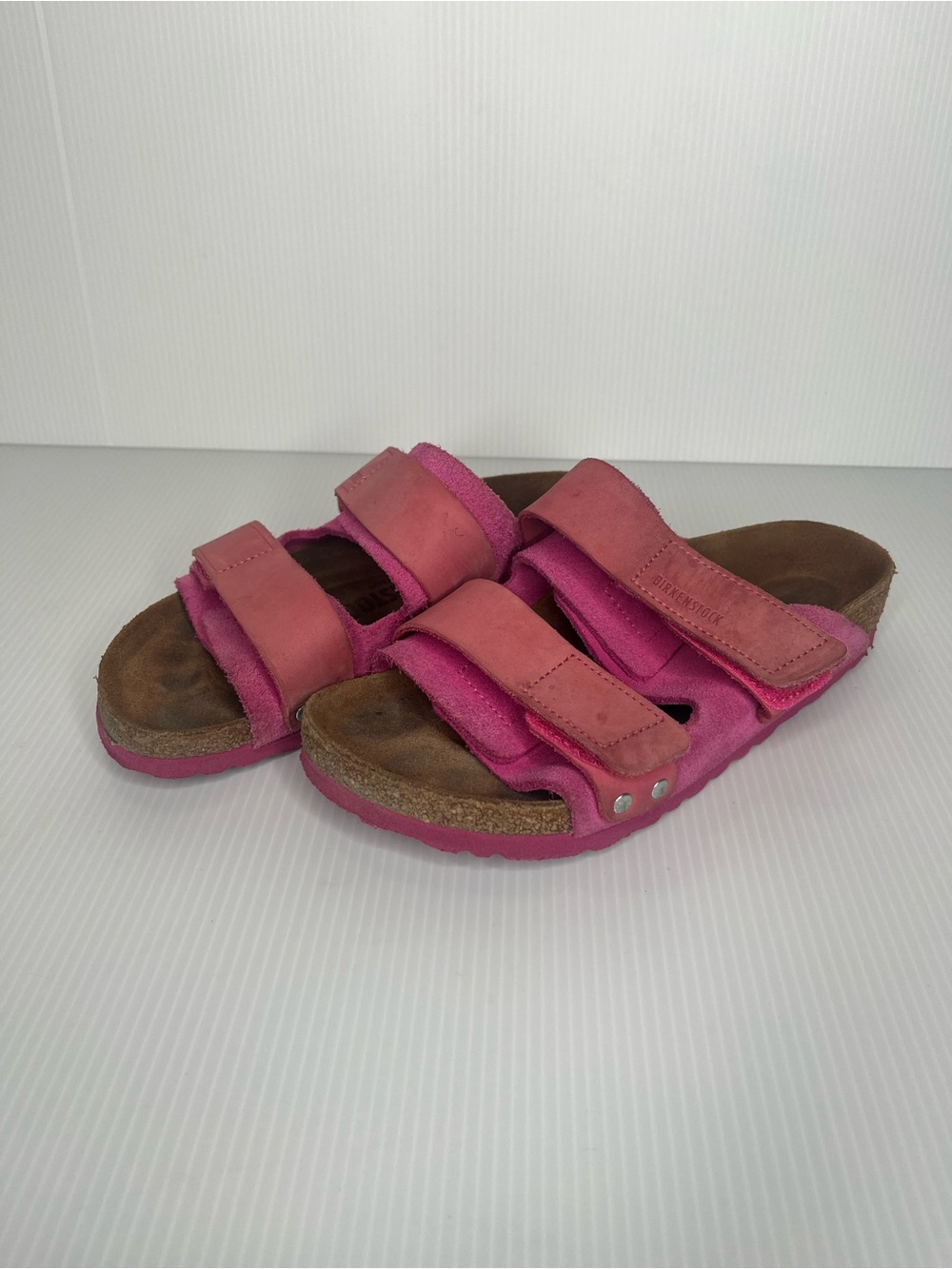 Birkenstock Uji Nubuck Suede Fuschia Tulip Womens Size 36 Slide Sandals Pink